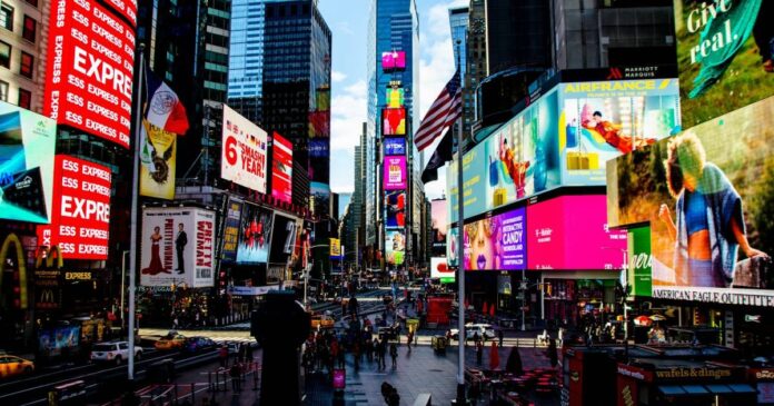 The Ultimate Guide to Solo Travel: Tips and Best Destinations